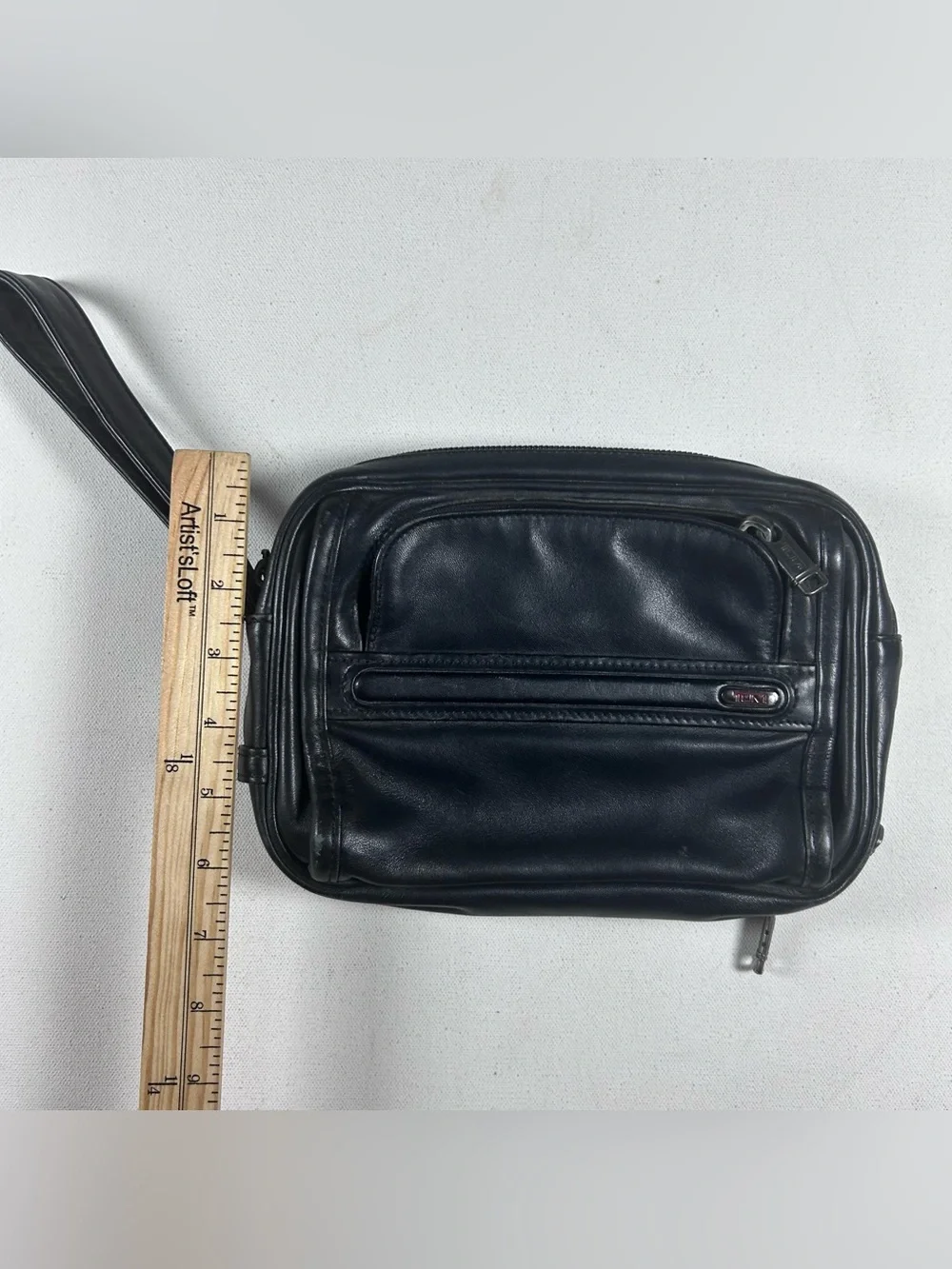 Tumi Nappa Leather Travel Toiletry Dopp Bag Black Zip Around Men’s 92104D4 RARE